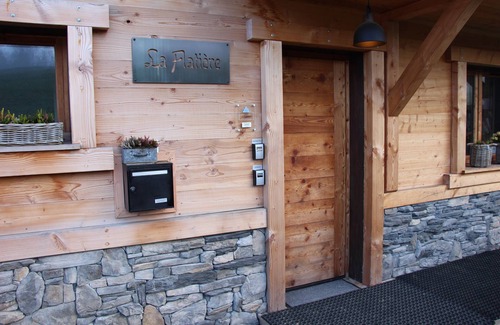 Araches-la-Frasse Apartment | "Génépi" Studio Loft duplex in a chalet