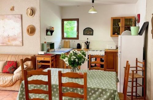 Oisly House | Gîte à Oisly près des Châteaux de la Loire avec Parking et Animaux Bienvenus - FR-1-491-469