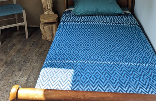 Gennes-sur-Seiche House | Gîte Écologique en Pleine Nature et au Milieu de Ferme Pédagogique et Écologique