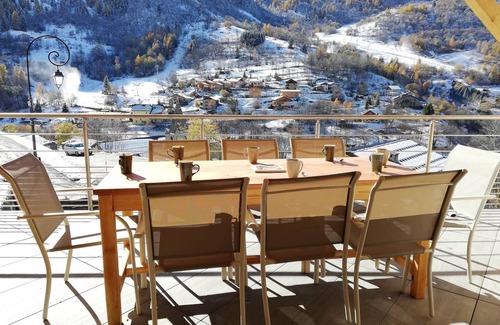 Valmeinier Apartment | Gîte 1- 8 persons- 4 bedrooms- Covered terrace
