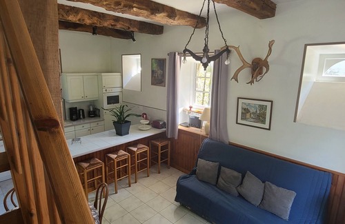 Miniac-Morvan Cottage | Gîte, 18th century property