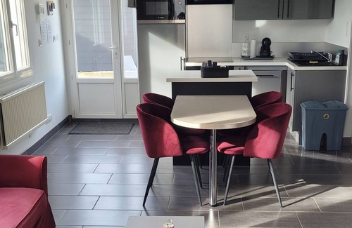 Omonville House | Gîte 2 à 4 Personnes, Vous Séduira Part Sont Calme de la Campagne