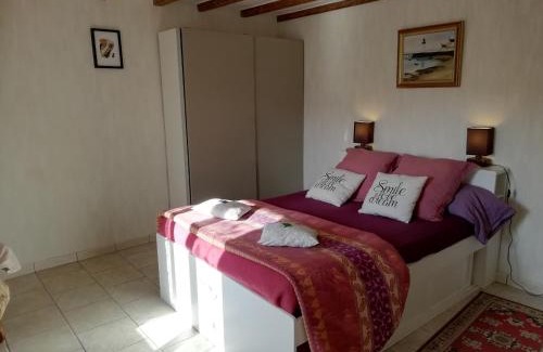 Saint-Bresson House | Gîte 2 chambres avec WiFi, proche Luxeuil-les-Bains - FR-1-583-368