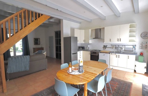 Saint-Just Cottage | Gîte 4/5 Personnes Dans un Mas Languedocien Avec Piscine et Jacuzzi