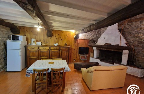 Lacaune House | Gîte 42 - LACAUNE - Gîte