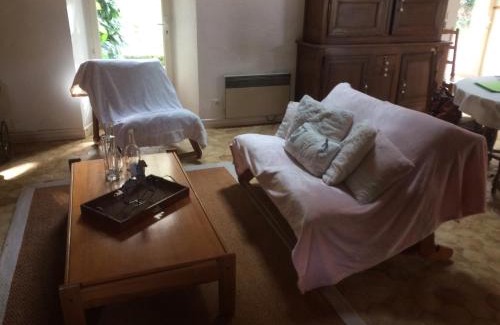 Saint-Adjutory House | Gîte 5/6 personnes aux portes du Périgord