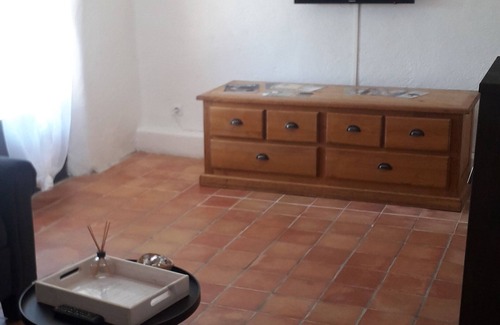 Lagorce Apartment | Gîte 5 pers Mas Sud Ardèche near Vallon Pont d'Arc