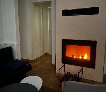 Agnac House | Gîte 6 personnes avec piscine