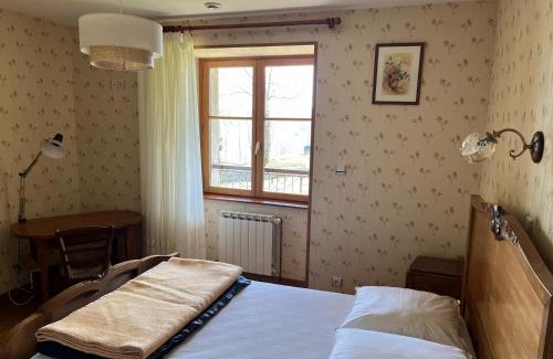 Montgreleix House | Gîte 6 personnes Chez Gaby