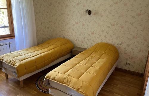 Montgreleix House | Gîte 6 personnes Chez Gaby