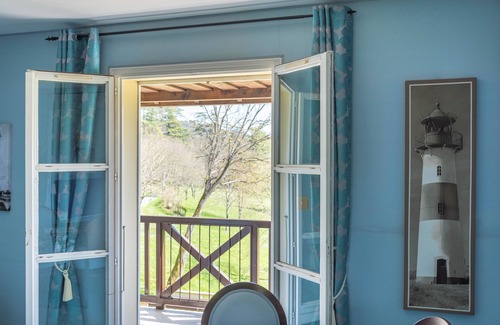 Montignac Apartment | Gîte apartment 2/5 sleeps - Château de Puy Robert Lascaux - Sarlat