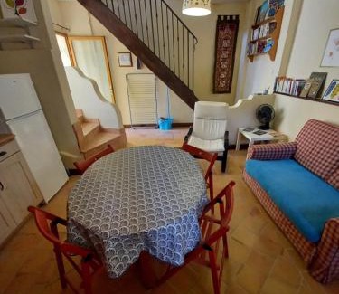 Argeliers House | Gîte atypique dans une maison du 18ème siècle