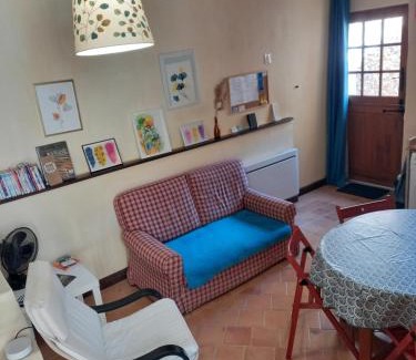 Argeliers House | Gîte atypique dans une maison du 18ème siècle