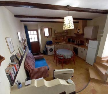 Argeliers House | Gîte atypique dans une maison du 18ème siècle