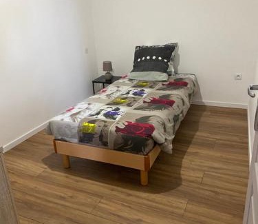 Soultzeren Apartment | Gîte au bord d’une rivière !