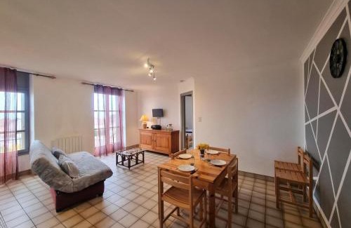 Saint-Andre-dʼApchon House | Gîte au cœur de la Côte Roannaise, animaux admis, 4-6 personnes - FR-1-496-366