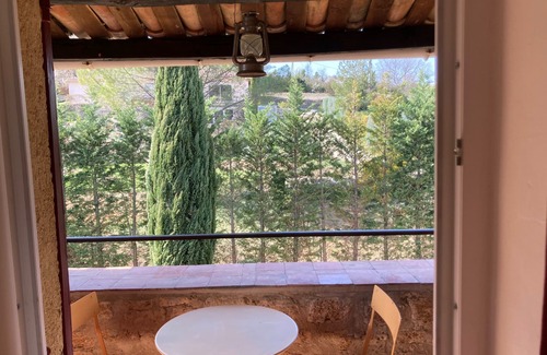 Apt House | Gîte au Calme Tout Confort Dans une Bastide Avec Piscine