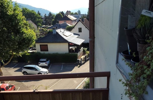 Munster Apartment | Gîte Au Cigogneau à Munster balcon, parking gratuit