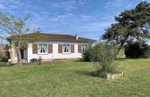 Loupiac House | Gîte au Milieu du Vignoble de Loupiac