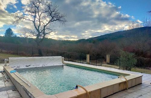 Aurel House | Gîte au pays des lavandes