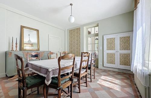 La Ferte-Hauterive House | Gîte Authentique à La Ferté-Hauterive avec Confort Inclus - FR-1-489-549