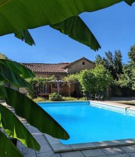 Graulhet House | Gîte avec piscine - La Sacristie