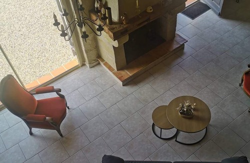 Puymiclan House | Gîte avec piscine - Lac de pêche - 8 personnes