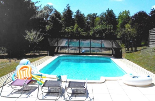 Avrille-les-Ponceaux House | Gîte Avrillé-les-Ponceaux, 5 pièces, 10 personnes - FR-1-381-172