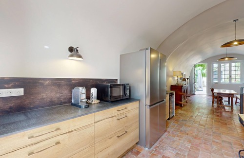 Mailly-le-Chateau House | Gîte Château du Colombier - Bourgogne - Piscine Chauffée