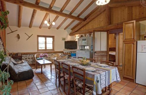 Chalmazel-Jeansagniere House | Gîte chaleureux 6 pers. nature & rando près ski, wifi inclus - FR-1-496-98