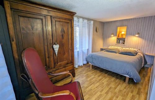 Le Syndicat Apartment | Gîte chaleureux en pleine nature avec terrasse, idéal pour randonnées et vététistes, proche de Gérardmer - FR-1-589-125