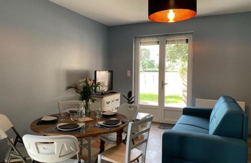 Pierrefitte-sur-Loire House | Gîte champêtre rénové à Pierrefitte-sur-Loire - FR-1-489-347