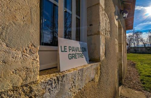 Ardentes House | Gîte charmant avec parking, animaux acceptés, près du Château de Clavières - FR-1-591-718