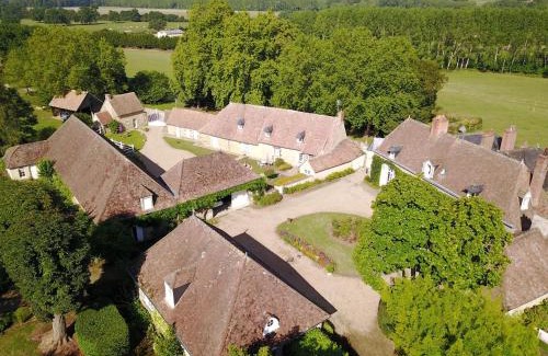 Maresche House | Gîte charmant avec piscine chauffée, tennis et jardin près de Beaumont-sur-Sarthe - FR-1-410-214