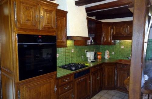 Sury-en-Vaux House | Gîte Confortable au Cœur du Vignoble de Sancerre avec Internet et Proche de la Loire à Vélo - FR-1-586-3