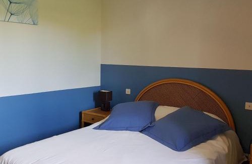 Sury-en-Vaux House | Gîte Confortable au Cœur du Vignoble de Sancerre avec Internet et Proche de la Loire à Vélo - FR-1-586-3