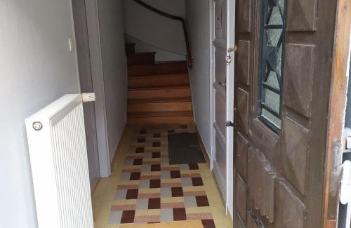 Aouze House | Gîte convivial avec 3 chambres, proche du patrimoine historique, cour et équipements inclus - FR-1-589-38