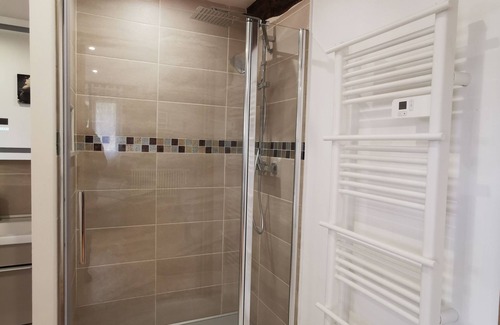 Chamboulive Apartment | Gîte Corrézien 3 pers. Heated swimming pool