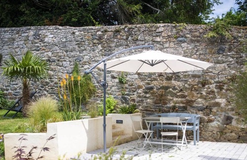 Morlaix Apartment | Gîte Cosy et Calme, Avec spa et Jardin, au Cœur de Morlaix