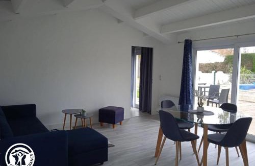 Saint-Michel-en-l'Herm House | Gîte cosy avec piscine près des plages et du Marais Poitevin - FR-1-426-553