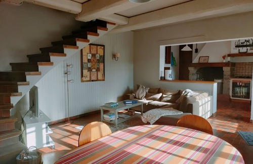 Rasteau Cottage | Gîte Coté Mûrier 85 m²/terrasse at Côté Cour