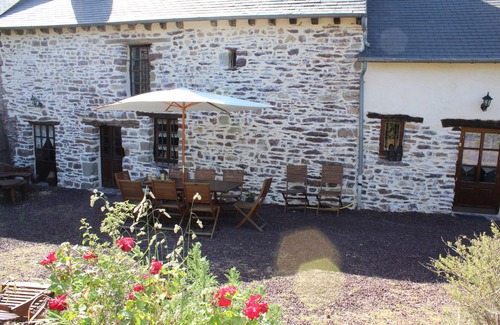 Paimpont House | Gîte de Barenton 8 sleeps + Nordic bath/SPA