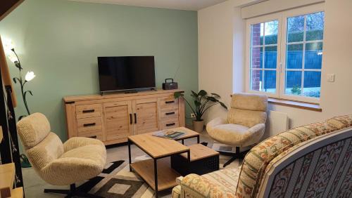 Bacilly House | Gîte de Cantilly meublé de tourisme 3 étoiles *