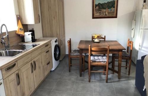 Bellenaves House | Gîte de charme pour 2 pers. à Bellenaves, animaux admis - FR-1-489-595