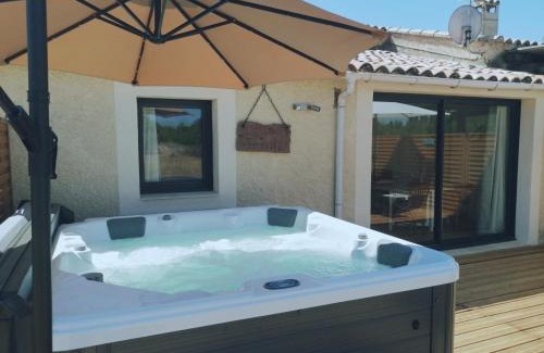 Malaucene House | Gîte de charme SPA privatif L'oustau di Tonin