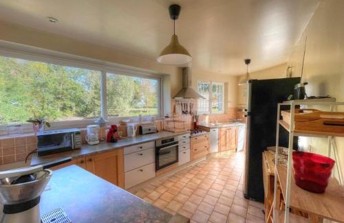 Villandry House | Gîte de charme XVIIe siècle avec jardin clos, balnéo, terrasse panoramique et WIFI près du Château de Villandry - FR-1-381-471