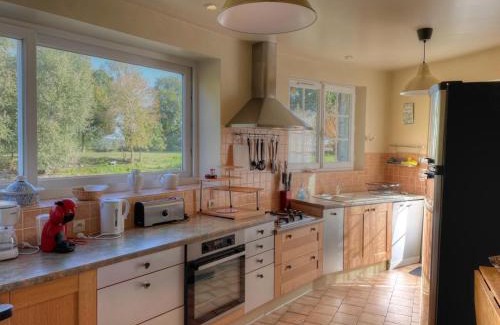 Villandry House | Gîte de charme XVIIe siècle avec jardin clos, balnéo, terrasse panoramique et WIFI près du Château de Villandry - FR-1-381-471