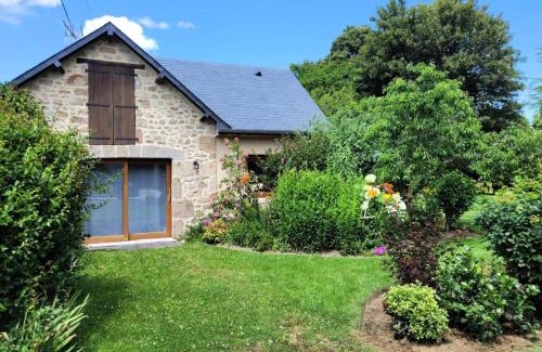 Marcillac-la-Croisille Apartment | Gîte de France Le fournil 3 épis - Gîte de France 2 personnes MAE-6664