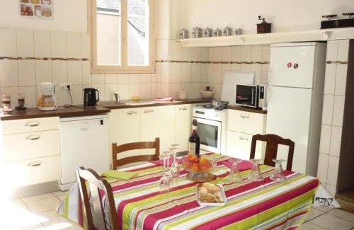 Vars-sur-Roseix Apartment | Gîte de France à Vars-sur-Roseix 3 épis - Gîte de France 5 personnes MAE-9624