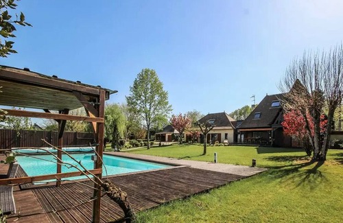 Varetz Villa | Gîte de France Bayat 4 ears - Gite de France 5 people